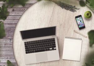 PCとノート、スマホ